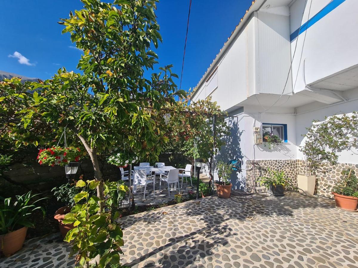 Guest House Krishen Përmet Buitenkant foto