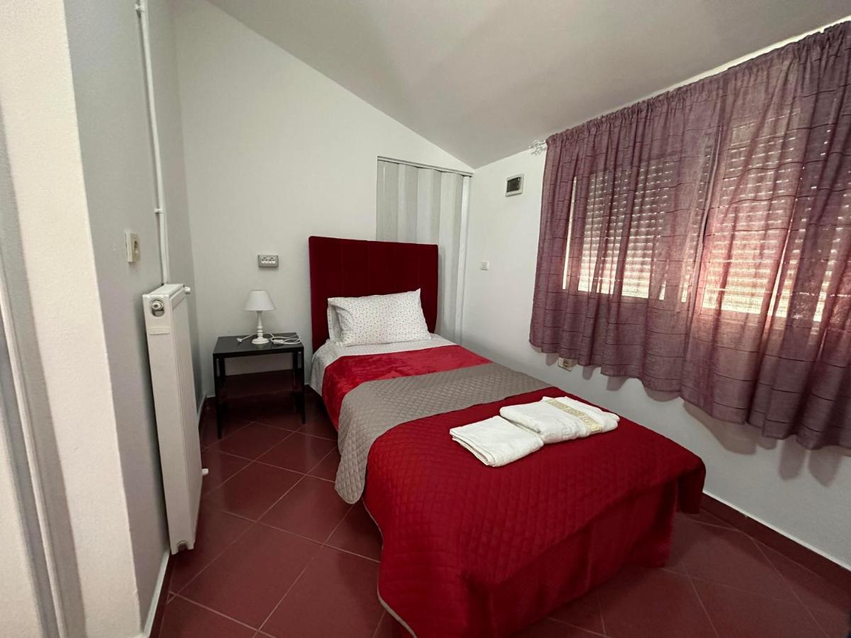 Guest House Krishen Përmet Buitenkant foto